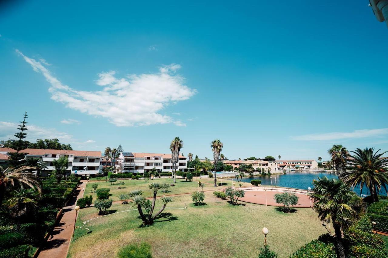 Casa Vacanze Lux By White Aparthotel I Casoni Luaran gambar